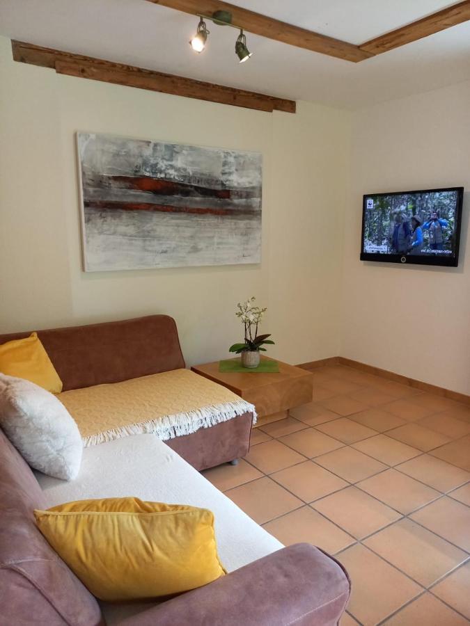 Aparthaus Am Walde & Appartement Sonnenseite Бартоломеберг Экстерьер фото