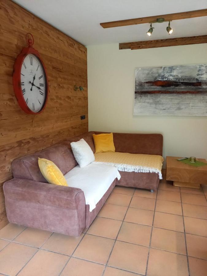 Aparthaus Am Walde & Appartement Sonnenseite Бартоломеберг Экстерьер фото