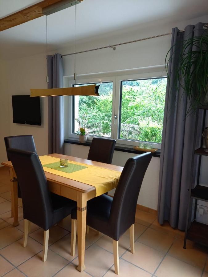 Aparthaus Am Walde & Appartement Sonnenseite Бартоломеберг Экстерьер фото